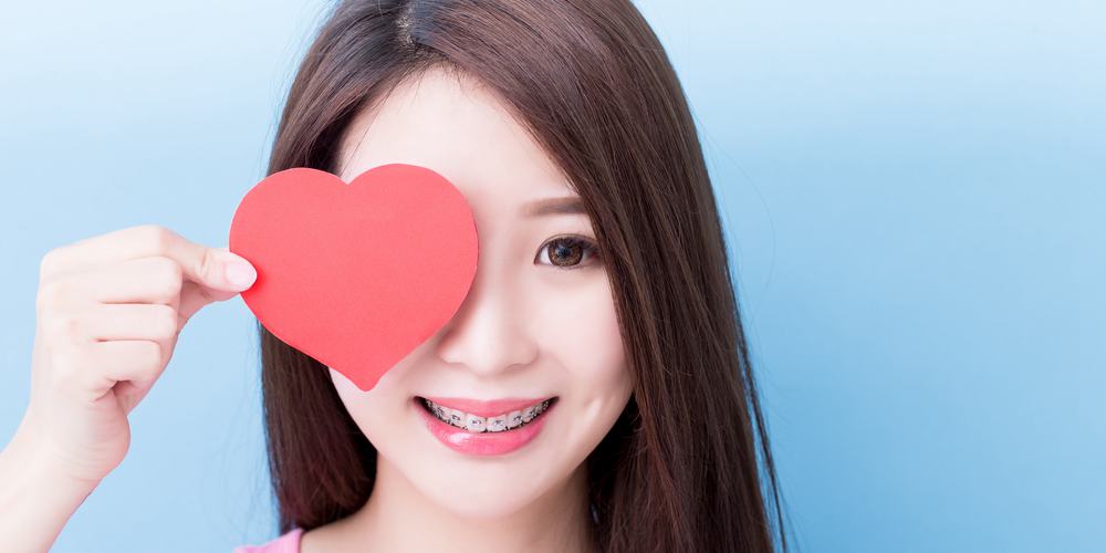 戴牙套=不能吃喝？歪牙矫正中“胡吃海喝”的技能拿走不谢